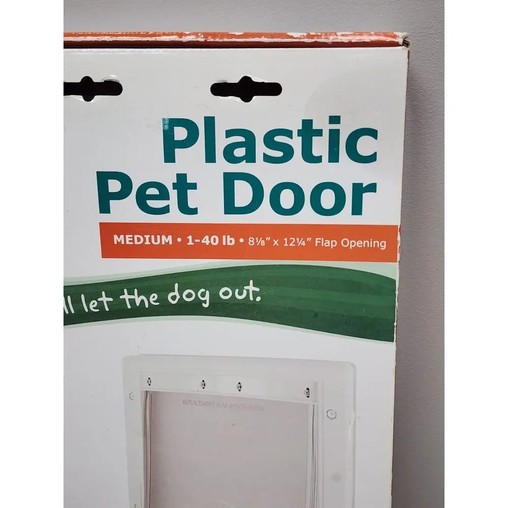 PetSafe Plastic Pet Door Medium Dog Cat Up to 40 lbs Flap size 8-1/8